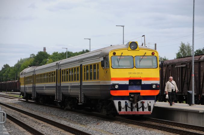 世界の鉄道 - 裏辺研究所